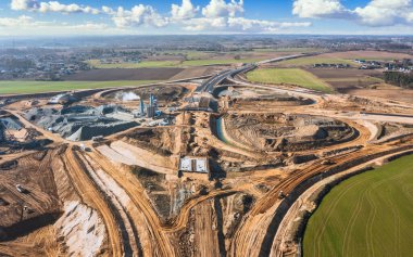 Pomerania 'daki Tricity Metropolitan çevre yolunun inşaatı. Polonya