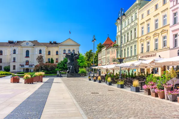 Bydgoszcz, Polonya - 20 Temmuz 2024: Bydgoszcz şehir merkezinin mimarisi.