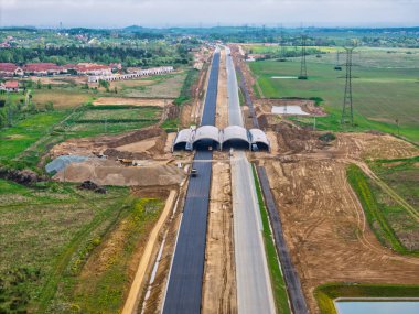 Pomerania 'daki Tricity Metropolitan çevre yolunun inşaatı. Polonya