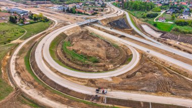 Pomerania 'daki Tricity Metropolitan çevre yolunun inşaatı. Polonya