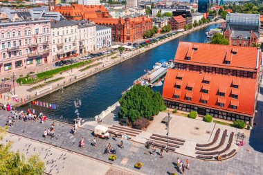 Bydgoszcz, Polonya - 20 Temmuz 2024: Bydgoszcz şehir merkezinin mimarisi.