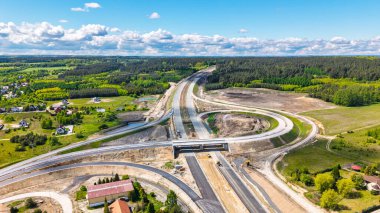 Pomerania 'daki Tricity Metropolitan çevre yolunun inşaatı. Polonya