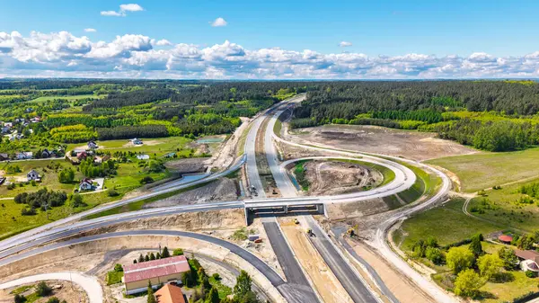 Pomerania 'daki Tricity Metropolitan çevre yolunun inşaatı. Polonya