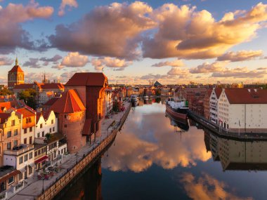 Beautiful sunrise over the Motlawa River in Main Town of Gdansk. Poland