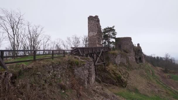 Каменные Руины Замка Зубштейн Чехия — стоковое видео