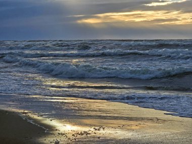Baltık Denizi 'nde gün batımı