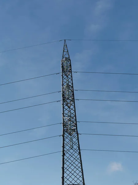 Велика Електрична Вежа Лузі Спеції — стокове фото