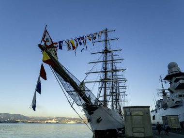 Peru yelkenli eğitim gemisi B.A.P. Birlik. La Spezia, Liguria, İtalya .20.2023
