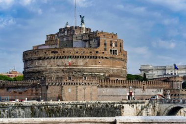 Güneşli bir günde Saint Angelo Kalesi, Roma 'da Castel Sant Angelo, İtalya
