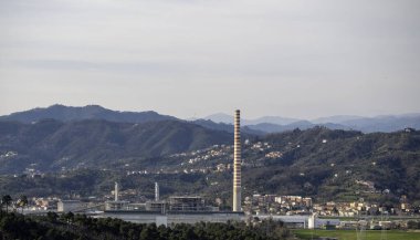 La spezia 'daki termoelektrik santrali.