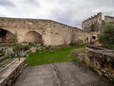 Sahip, Malaspina Kalesi 'nden manzara