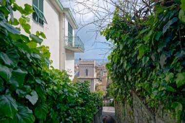 İtalya 'da bir yerleşim yerinin ayrıntıları