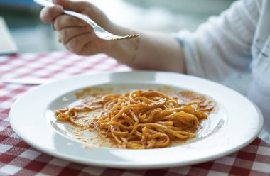 Domatesli İtalyan tagliolini makarnası.