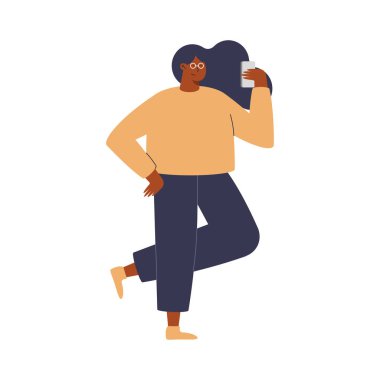 Akıllı telefon karakteri kullanan afro kadın