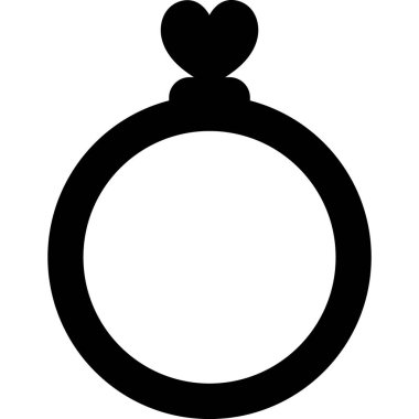 Kalp taşı takılı alyanslar.