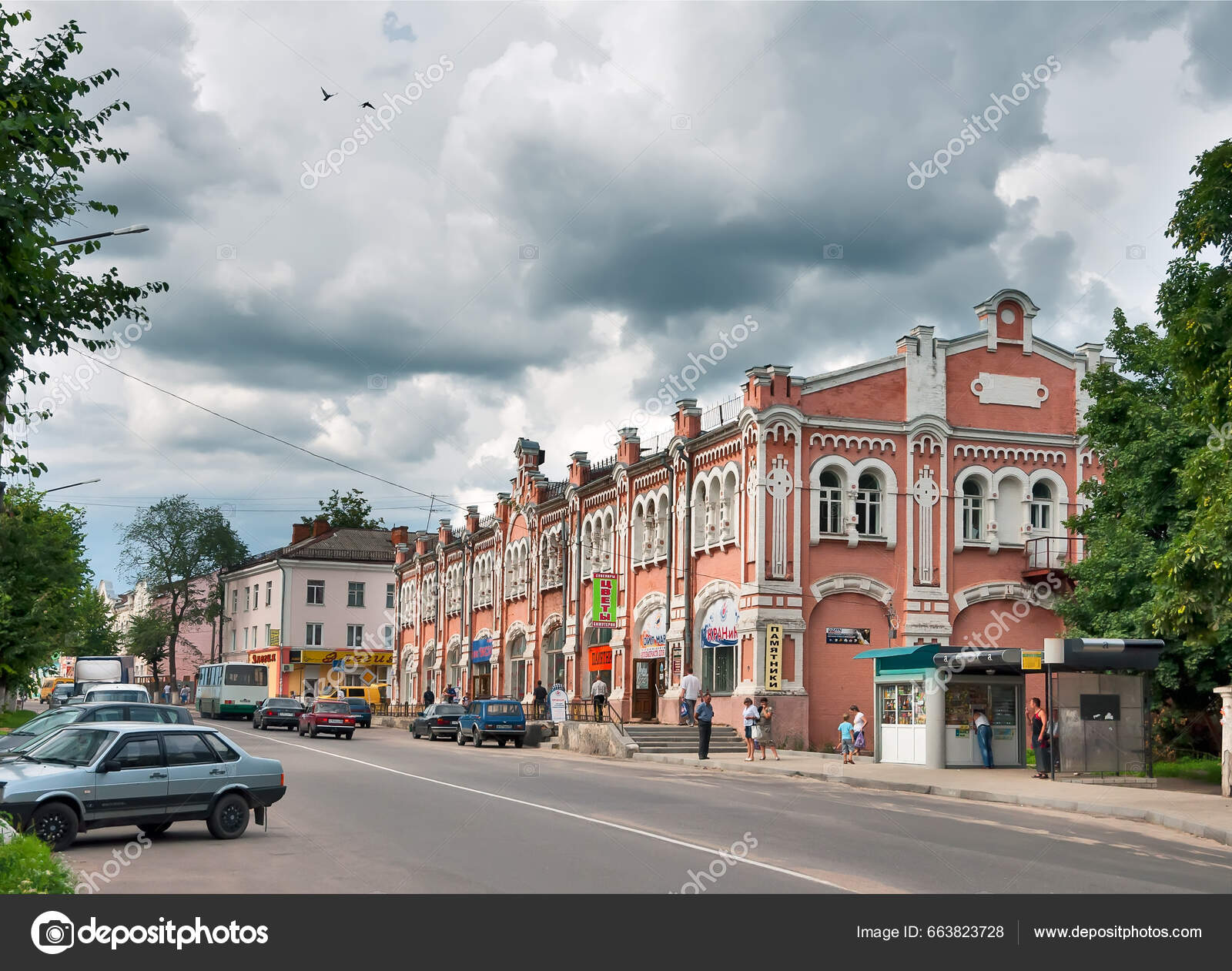 Katta qora xorozlar ular bilan jinsiy aloqa