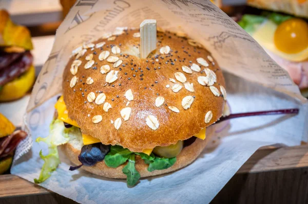 Nice Tasted Hamburger Ready Eat — Stock Photo, Image