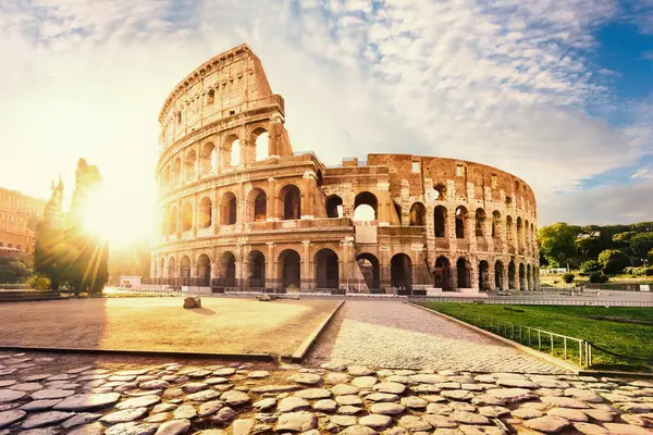 Colosseum Rom Och Morgonsol Italien — Stockfoto