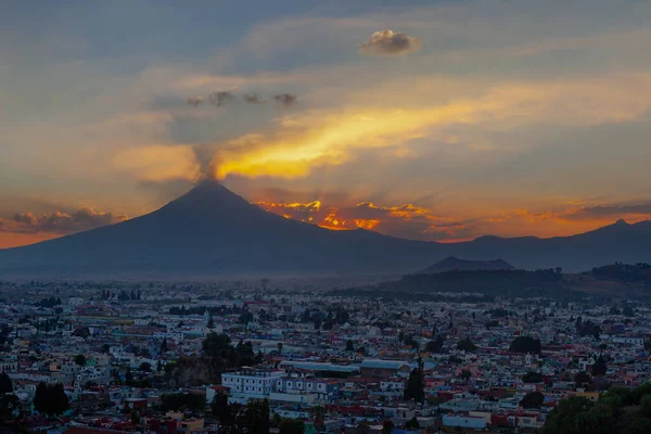 Vue Sur Volcan Popocatepetl Coucher Soleil Depuis Ancienne Pyramide Cholula — Photo