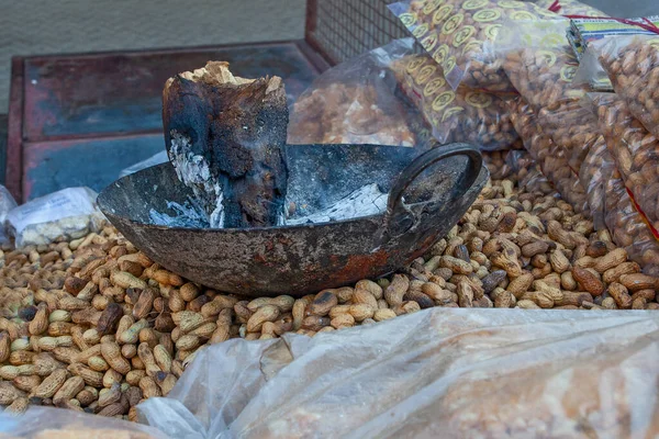 Sortimento Nozes Frescas Pronto Para Comer Mercado Rua Rishikesh — Fotografia de Stock