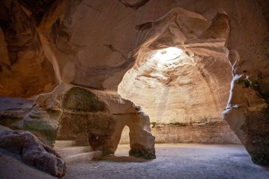 Ulusal park Beit-Guvrin 'deki çan mağaraları. İsrail