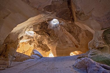 Ulusal park Beit-Guvrin 'deki çan mağaraları. İsrail