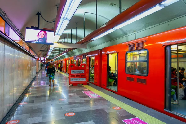 Mexico City Mexico March 2022 Salto Del Agua Metro Station — Fotografia de Stock