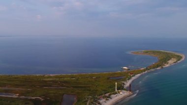 Dzharylgach adasının yazın insansız hava aracı ile çekilmiş görüntüsü. Ukrayna