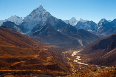 Tengboche, Everest bölgesi, Nepal çevresinde dağlar görünümü