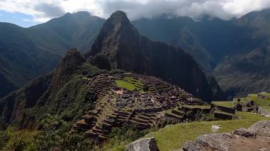 Machu Picchu, Peru. UNESCO Dünya Mirası Alanı. Dünyanın Yeni Yedi Harikasından biri.