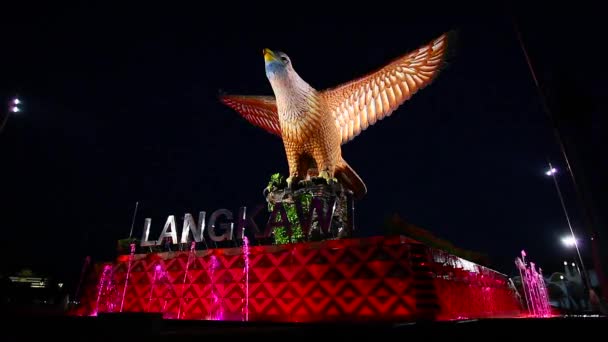 Large Statue Eagle Langkawi Island Malaysia — Stock Video