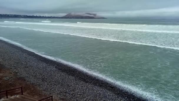 Pasifik Okyanusu Lima Kıyısı Peru Bulutlu Havada Çekildi — Stok video