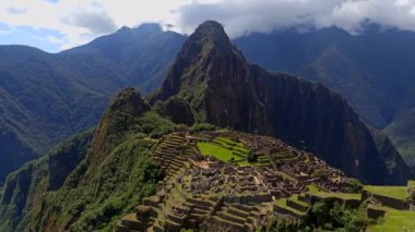 Machu Picchu, Peru. UNESCO Dünya Mirası Alanı. Dünyanın Yeni Yedi Harikasından biri.