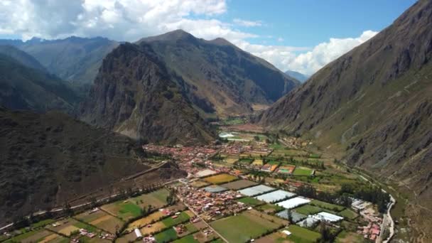 Luftaufnahme Der Archäologischen Stätte Ollantaytambo Heiligen Tal Von Cusco Peru — Stockvideo