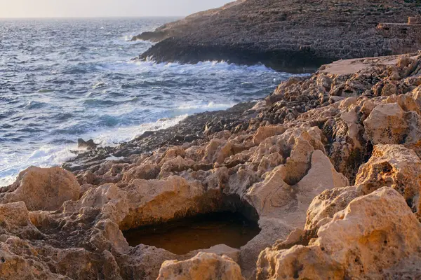 Мальтійський Водоспад Скелі Під Час Заходу Сонця Взимку Стокове Зображення