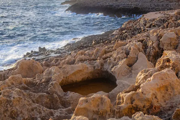 Мальтійський Водоспад Скелі Під Час Заходу Сонця Взимку Стокове Фото