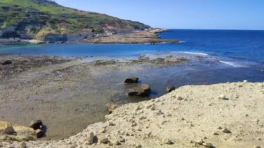 Qbajjar, Marsalforn, Gozo, Malta, Akdeniz, Europe yakınındaki, tuz tava