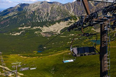 Polonya, High Tatra 'daki Kasprowy Wierch Tepesine telgraf çekti..
