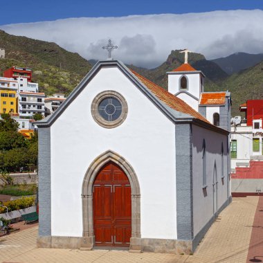 Tenerife, İspanya - 13 Şubat 2022: San Pedro Kilisesi, Igueste de San Andres, Tenerife Adası, Kanarya Adaları, İspanya