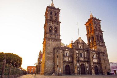 Puebla, Meksika - 19 Mart 2022: Meryem Ana Meryem Ana 'nın Katedrali, 1649, Tarih Merkezi, UNESCO Dünya Mirası Sitesi, Puebla