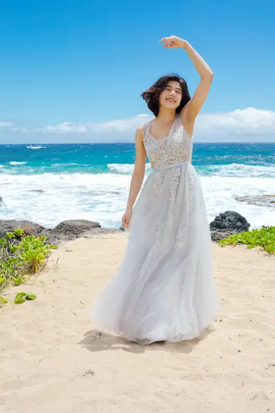 Teen Girl White Dress Twirlingand Spinning Arms Hawaiian Beach Ocean Imagen De Stock