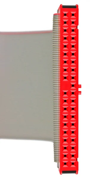 Ide 커넥터 플러그에 빨간색 인터페이스 케이블 컴퓨터 Hdd 드라이브 매크로 — 스톡 사진
