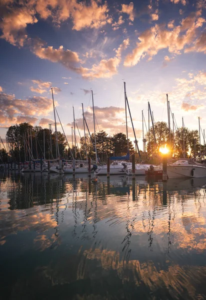 Maravilloso Atardecer Sobre Lago Balaton Verano —  Fotos de Stock