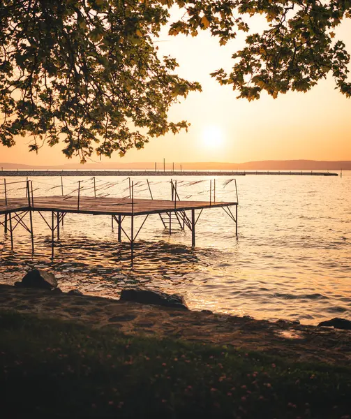 Puesta Sol Sobre Lago Balaton Hungría — Foto de Stock