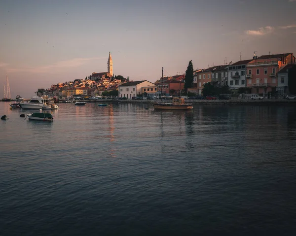 Rovinj Hırvatistan Eski Kasabada Günbatımı — Stok fotoğraf