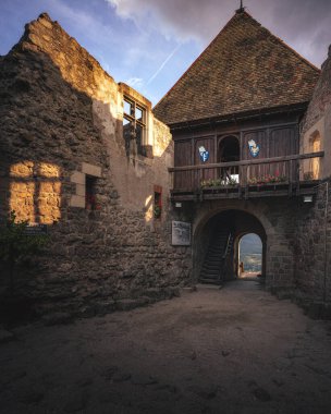 Macaristan 'ın Višegrad kentindeki ünlü Višegrad Kalesi