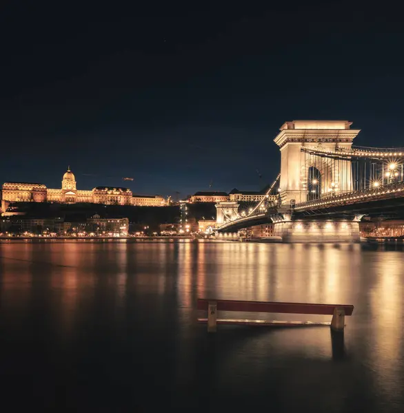 Amazing Chain Bridge Budapešť Při Západu Slunce — Stock fotografie