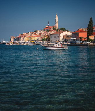 Hırvatistan 'ın eski Rovinj kentine bakın