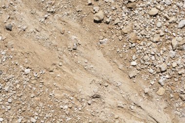 Kırmızı toprak yüzeyinin küçük taşlı ayrıntıları