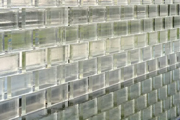 Glass Brick Wall Reflection Water — Stockfoto